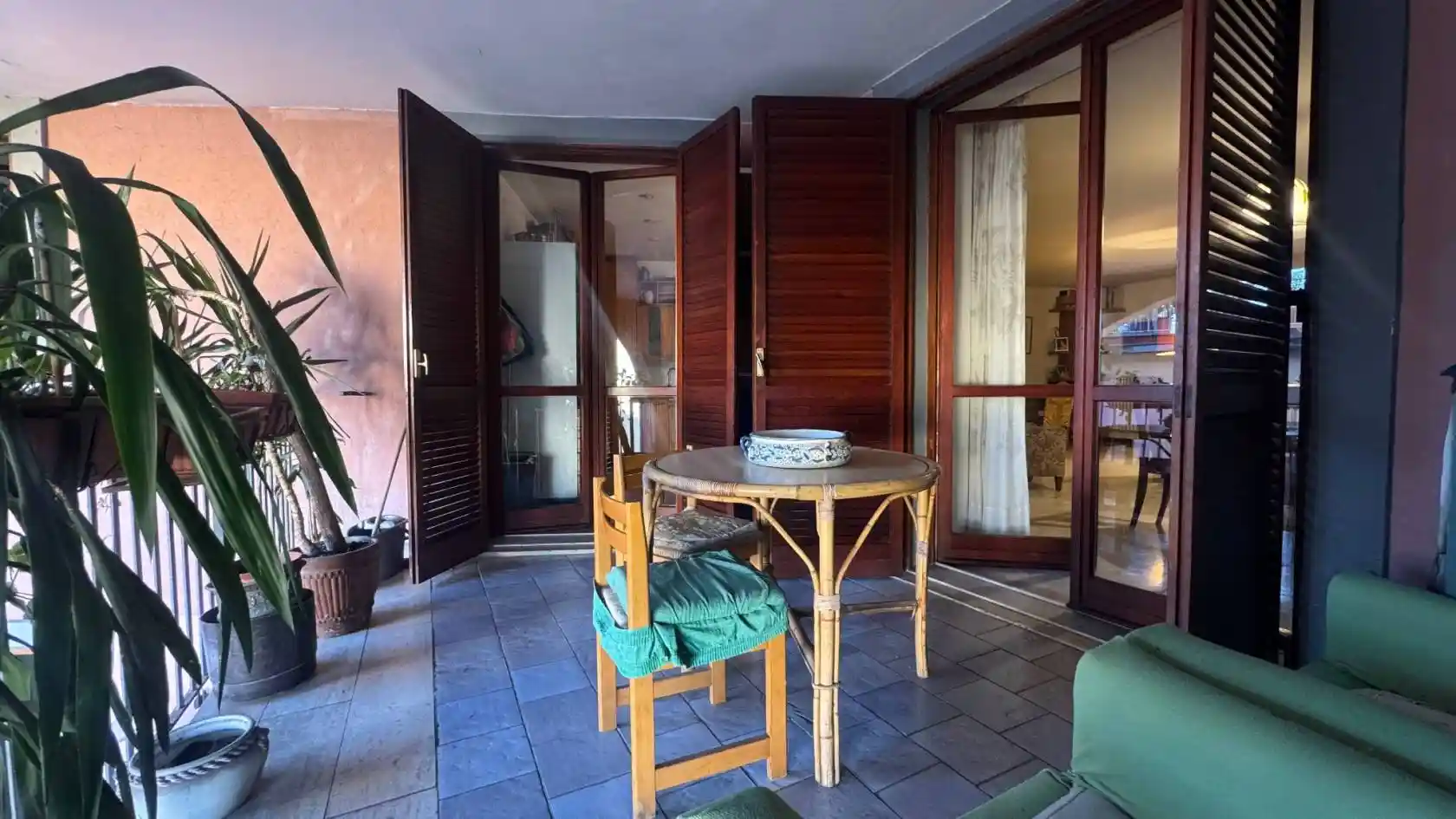 Appartamento in vendita a Napoli