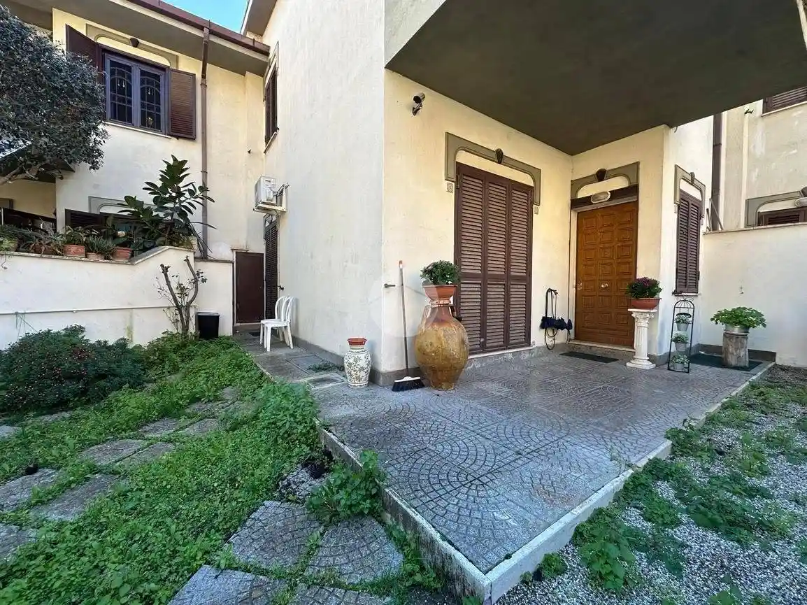 Villetta a schiera in vendita a Roma