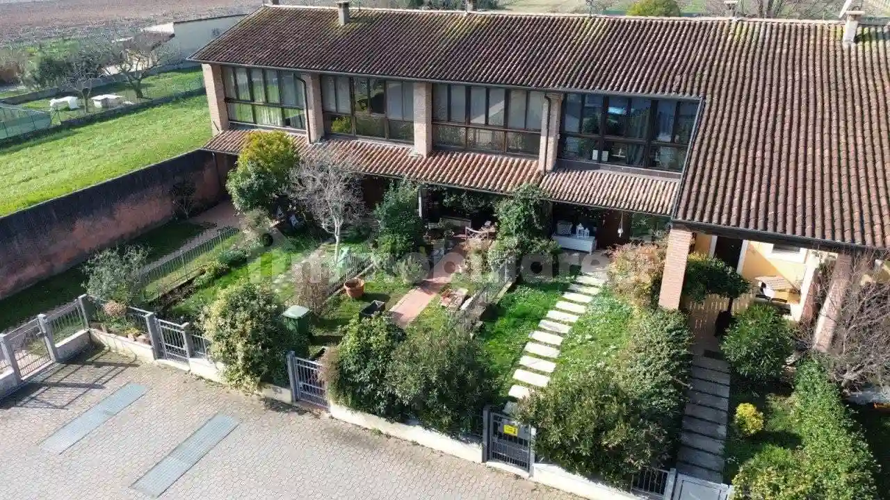 Villetta a schiera - foto 2