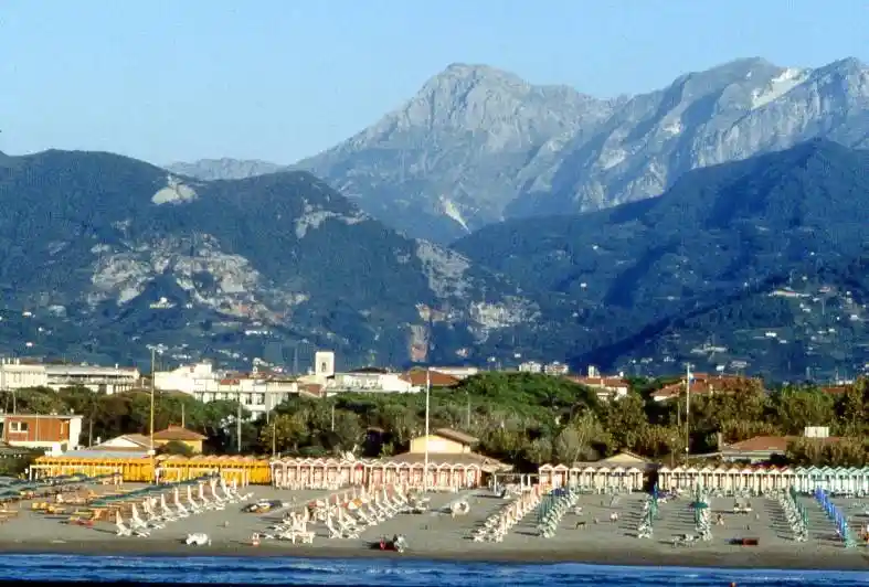 Villa in vendita a Pietrasanta