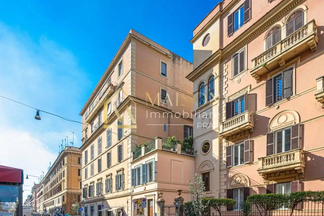 Appartamento in vendita a Roma