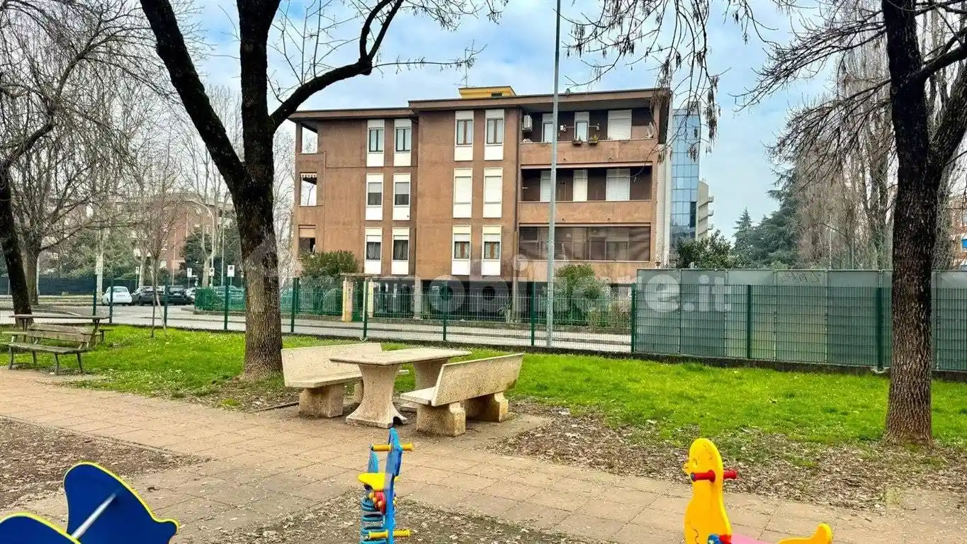 Appartamento in vendita a Monza