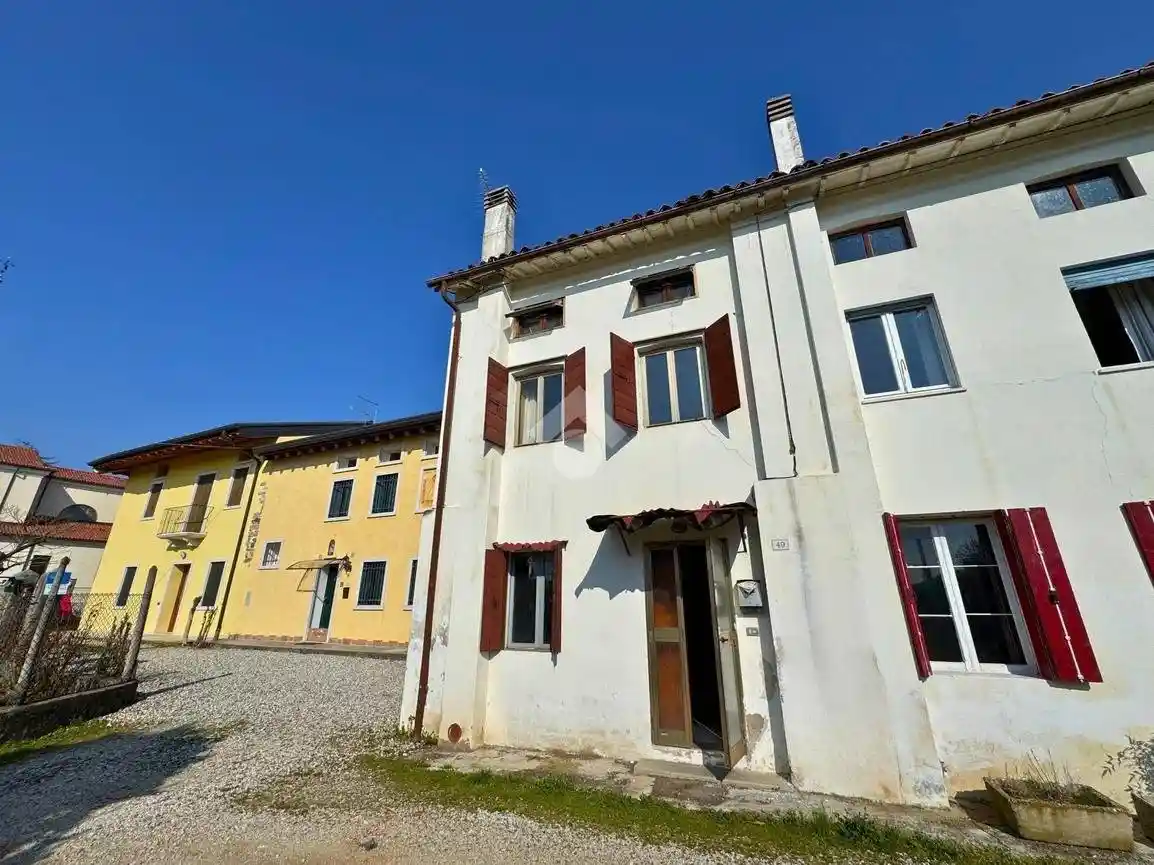 Casa indipendente in vendita a Colceresa