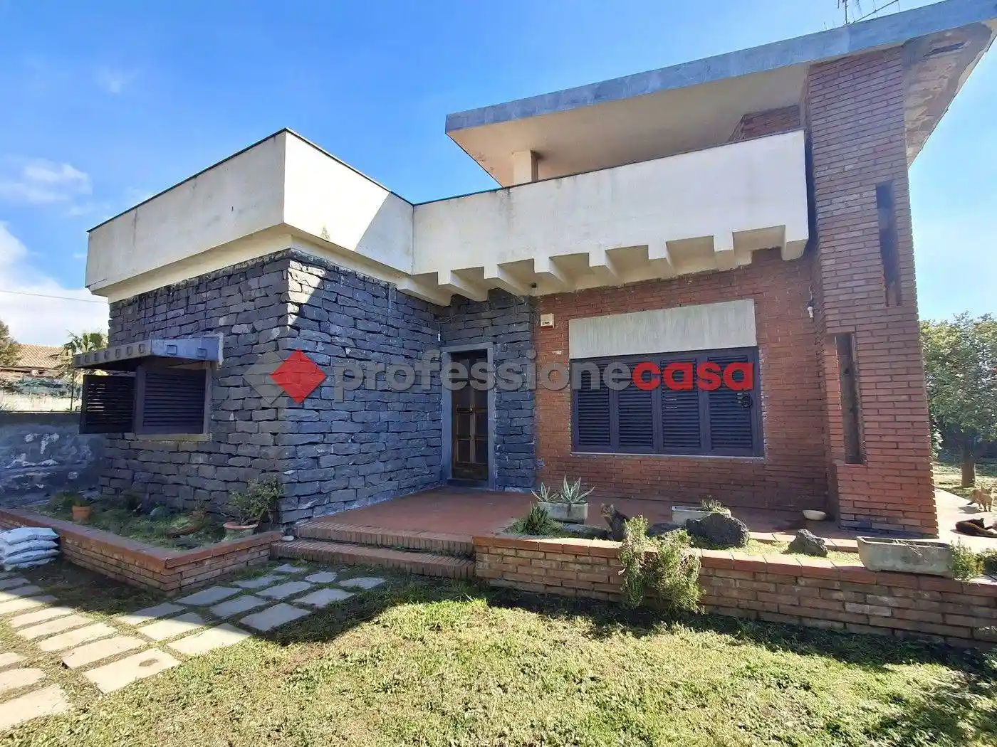 Villa in vendita a Mascalucia