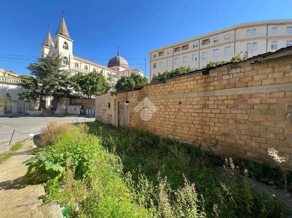 Casa indipendente in vendita a Reggio Calabria