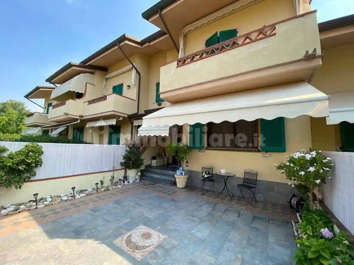 Villetta a schiera - foto 2