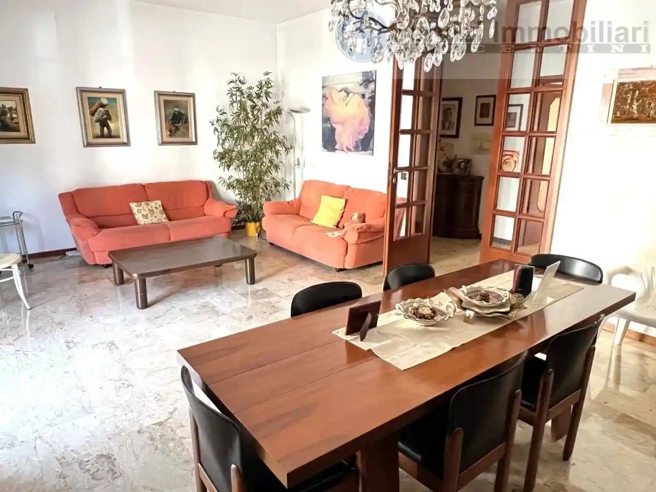 Appartamento in vendita a Piacenza