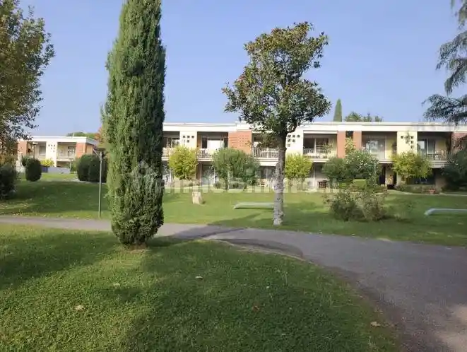 Appartamento in vendita a Padenghe sul Garda