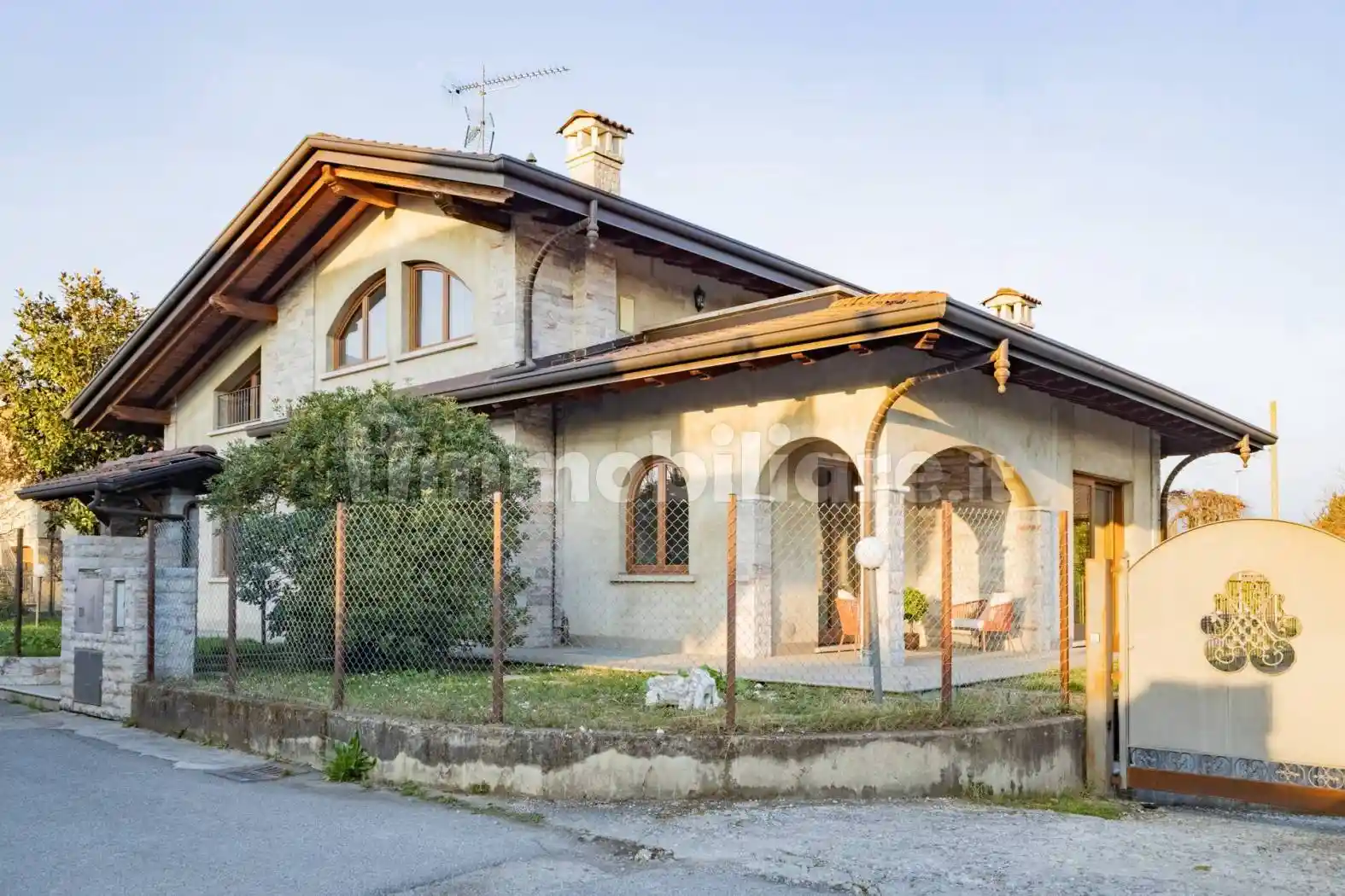 Villa in vendita a Mapello