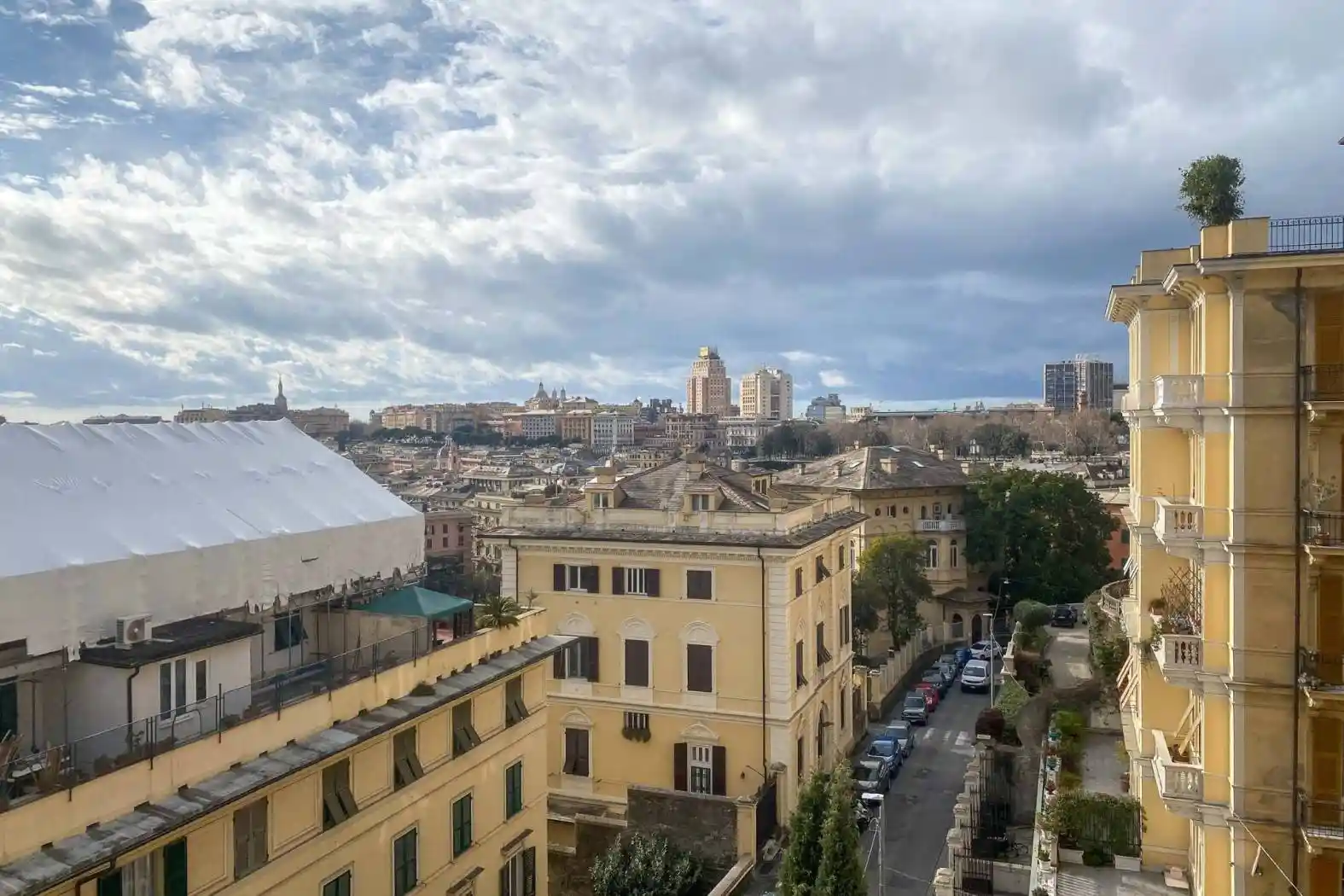 Appartamento in vendita a Genova