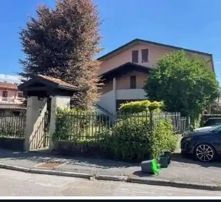 Appartamento in vendita a Verderio