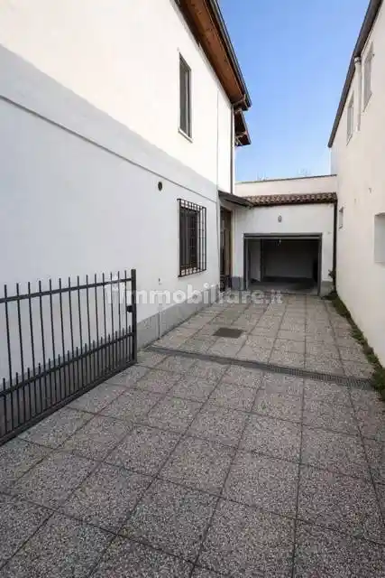 Casa indipendente in vendita a Cologne