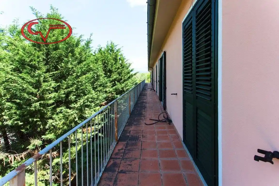 Palazzo - Edificio in vendita a Laterina Pergine Valdarno