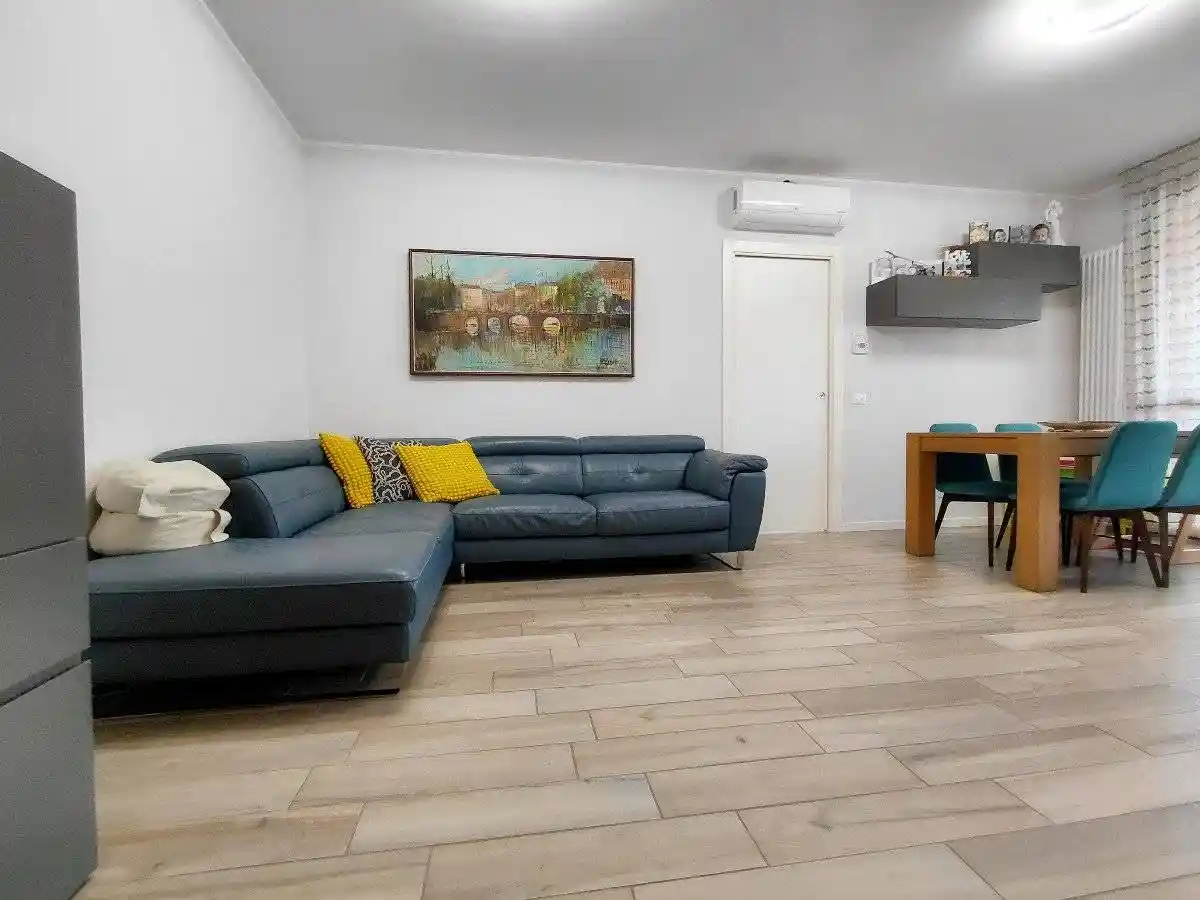 Appartamento in vendita a Reggio Emilia