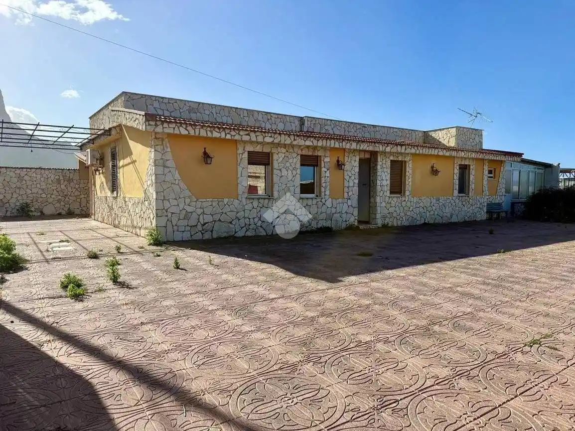 Villa in vendita a Cinisi