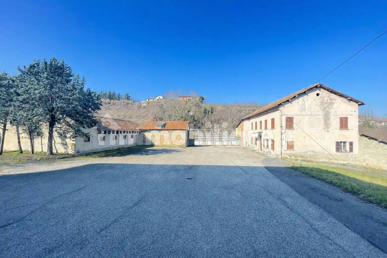 Rustico - Casale in vendita a Canelli