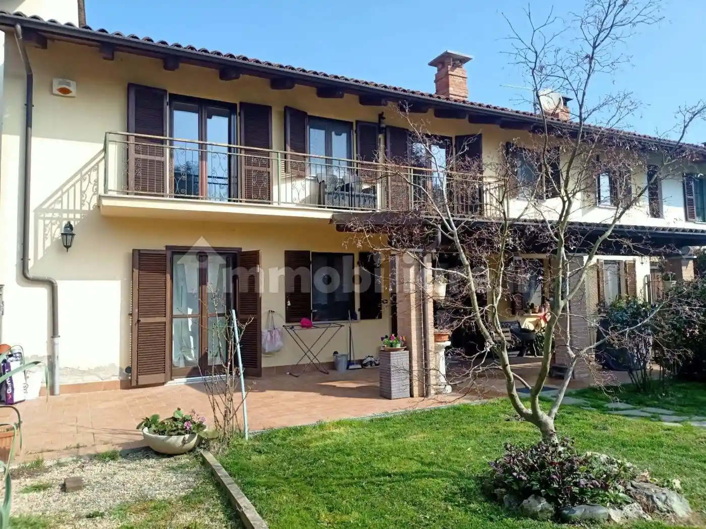 Villa in vendita a Valfenera