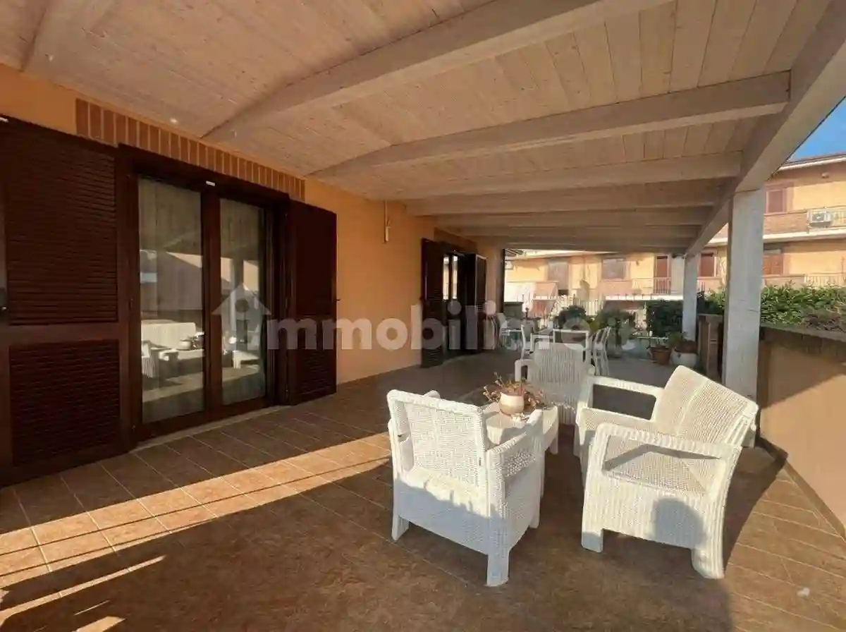 Villetta a schiera - foto 2