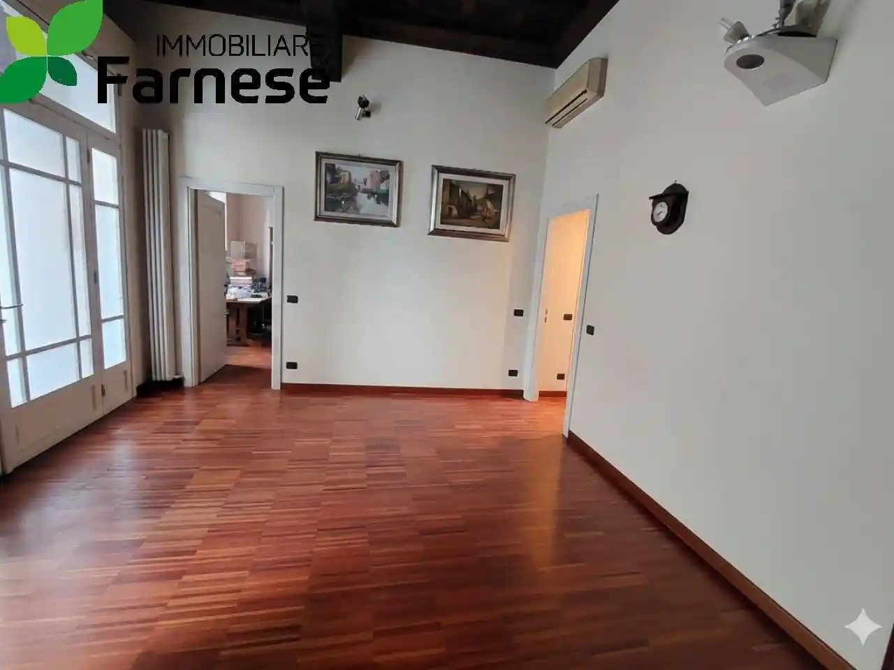 Appartamento in vendita a Piacenza