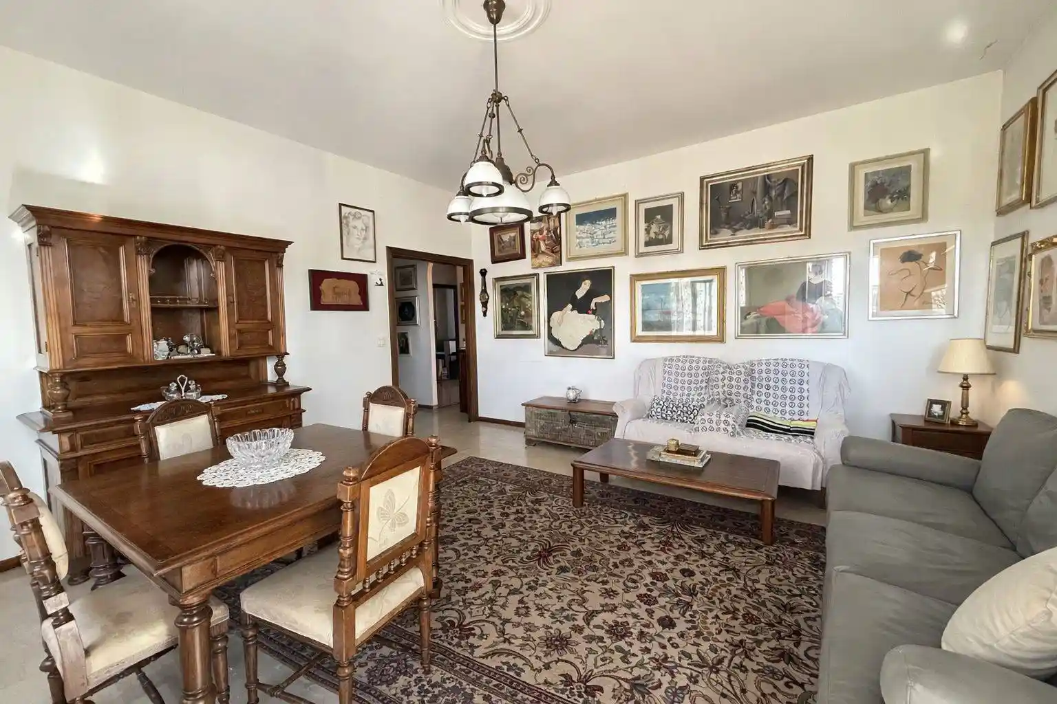 Appartamento in vendita a Parma