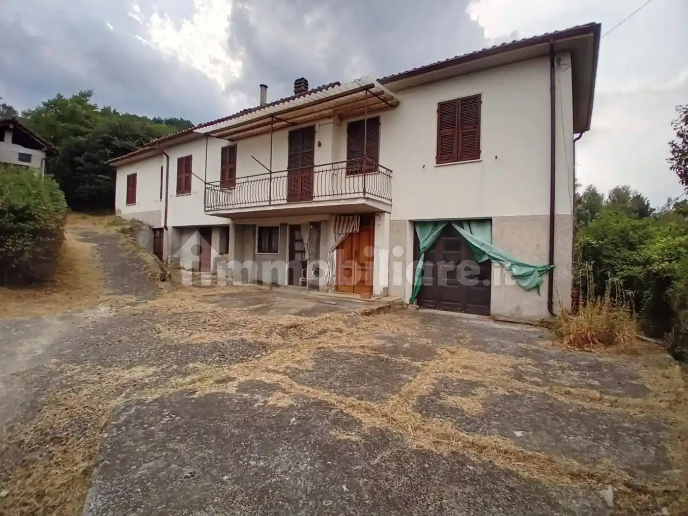 Casa indipendente in vendita a Dernice