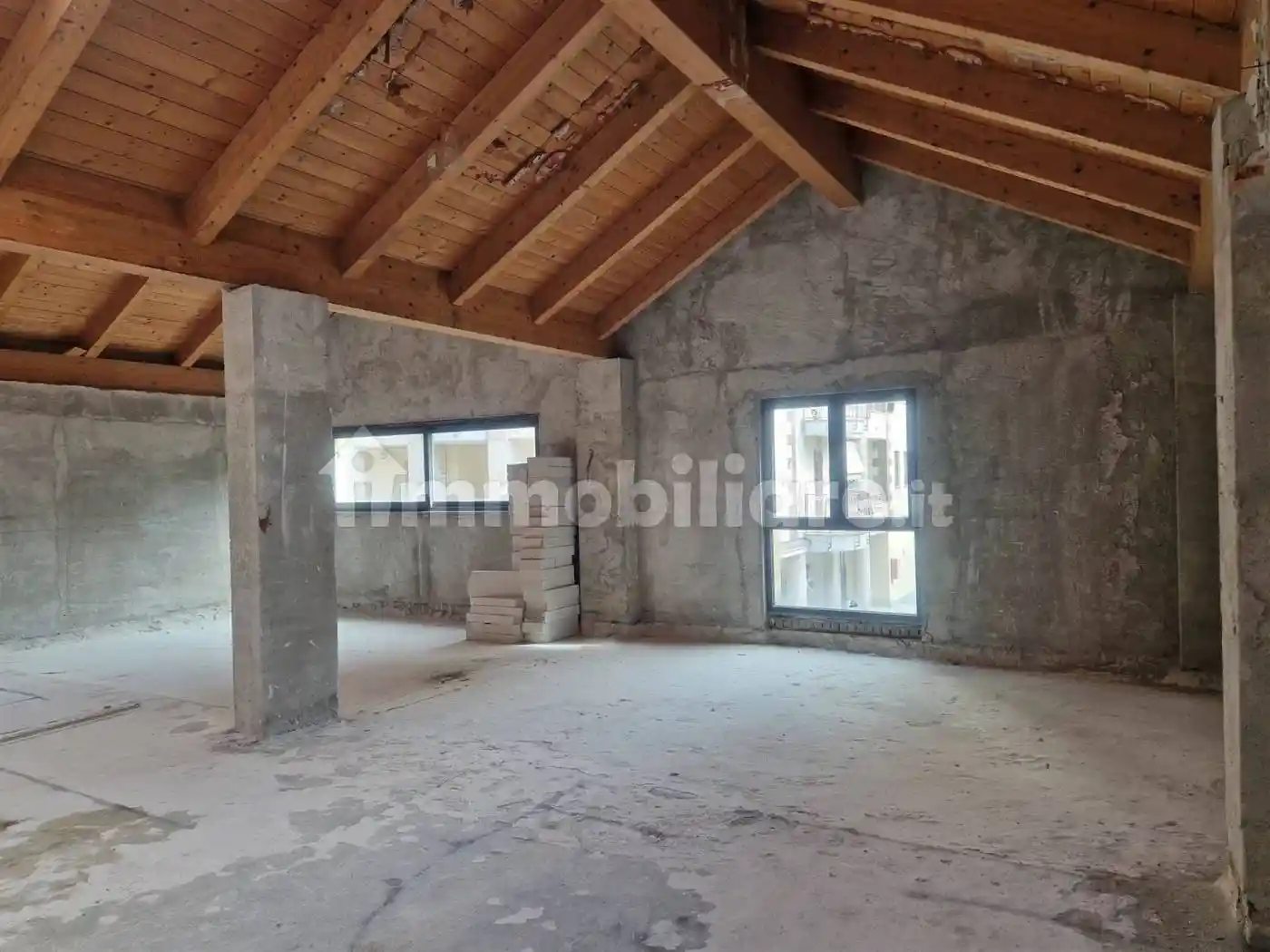 Palazzo - Edificio in vendita a Sesto San Giovanni