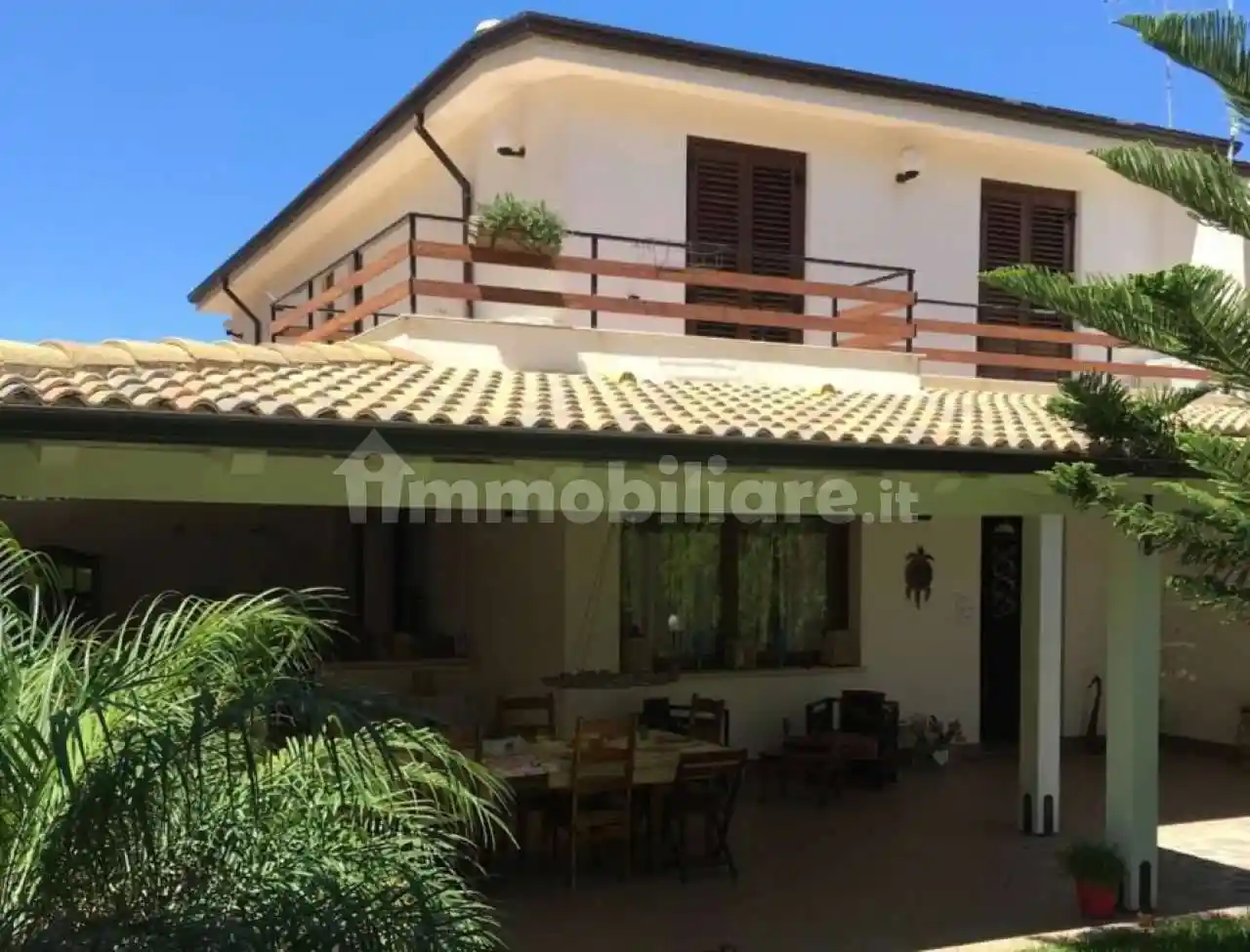 Villa in vendita a Terrasini