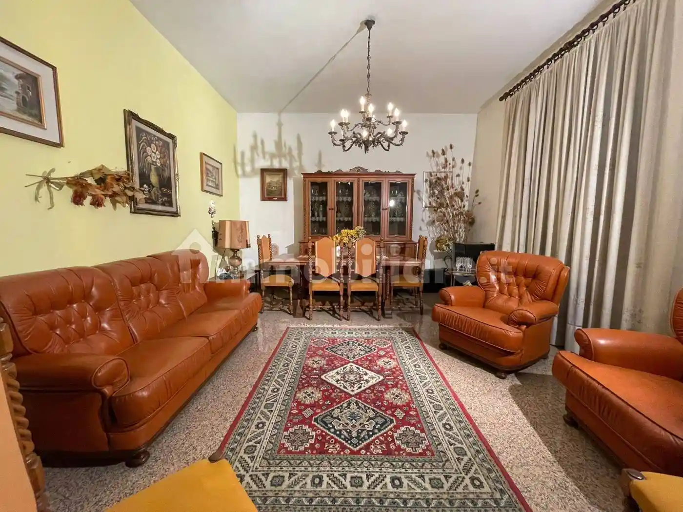 Casa indipendente in vendita a Prato