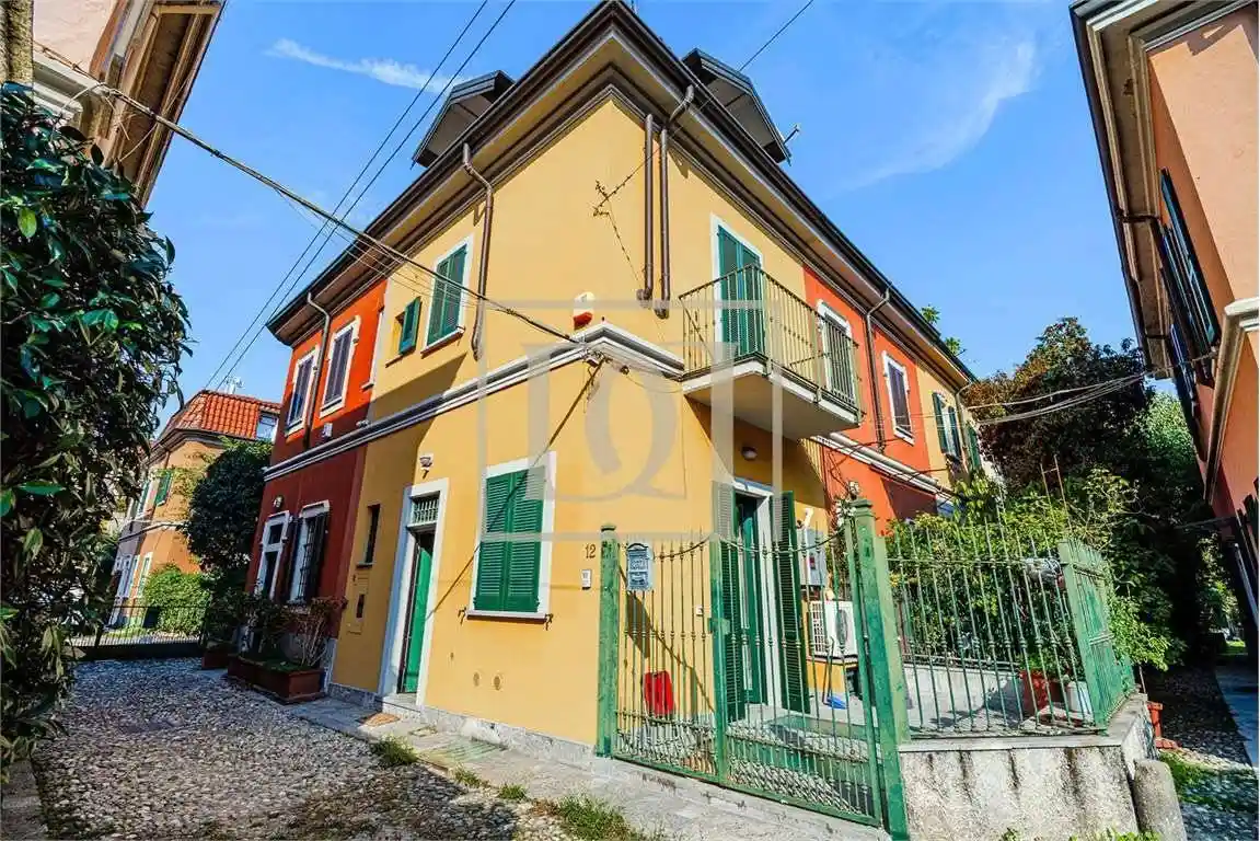 Villa in vendita a Milano