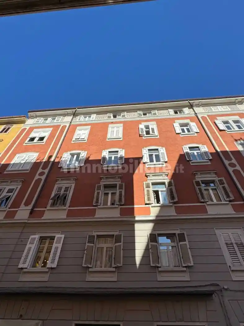 Appartamento in vendita a Trieste