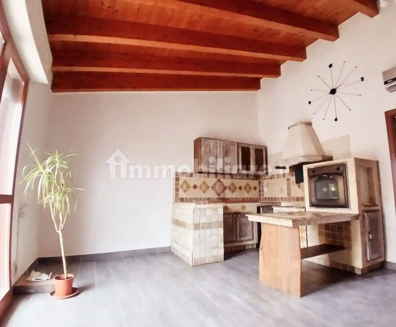 Appartamento in vendita a Uta