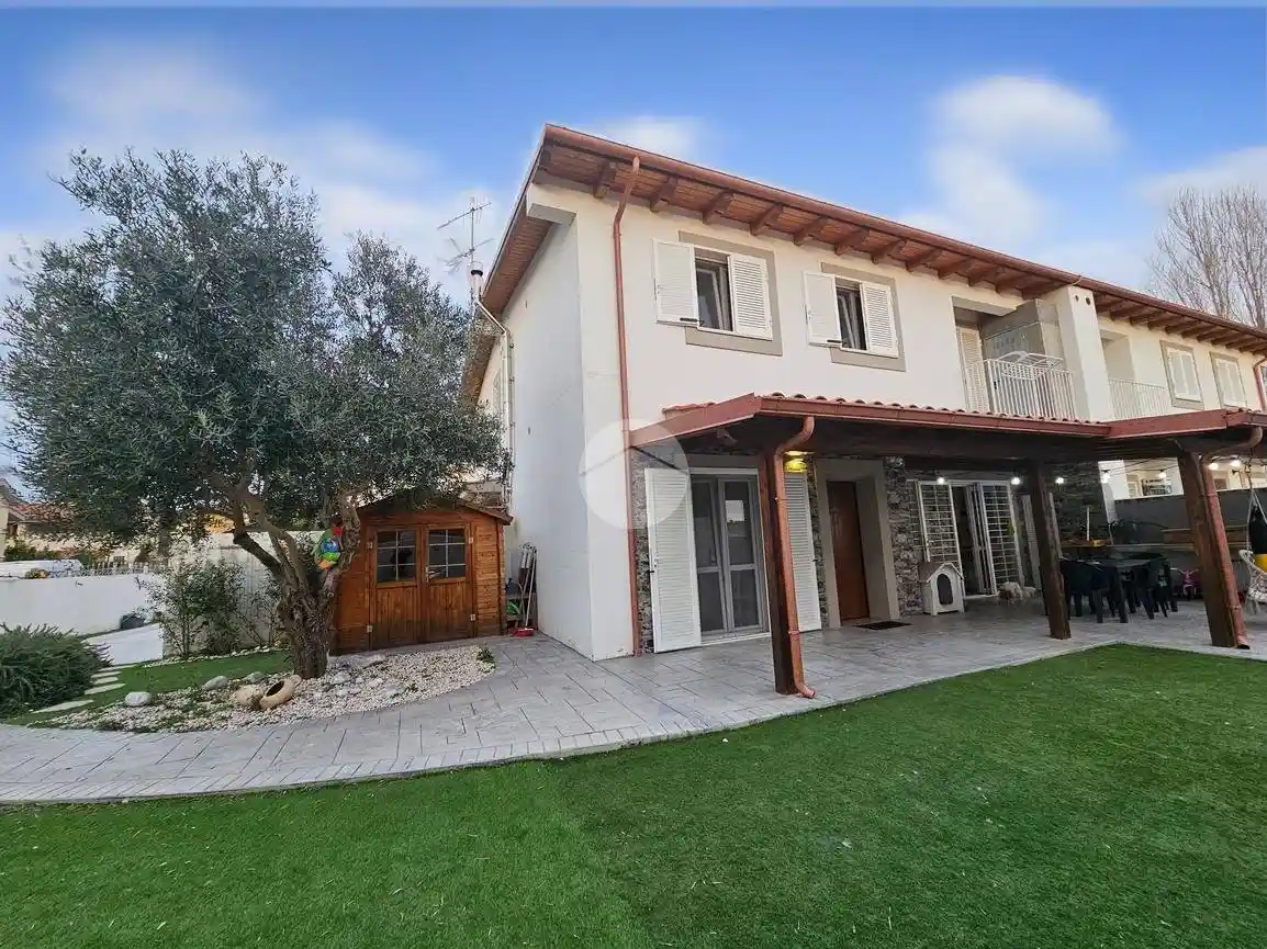 Villa in vendita a Anzio