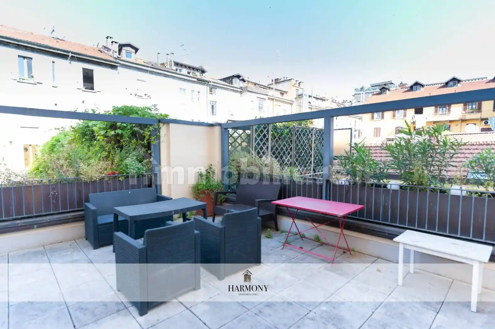 Casa indipendente in vendita a Milano