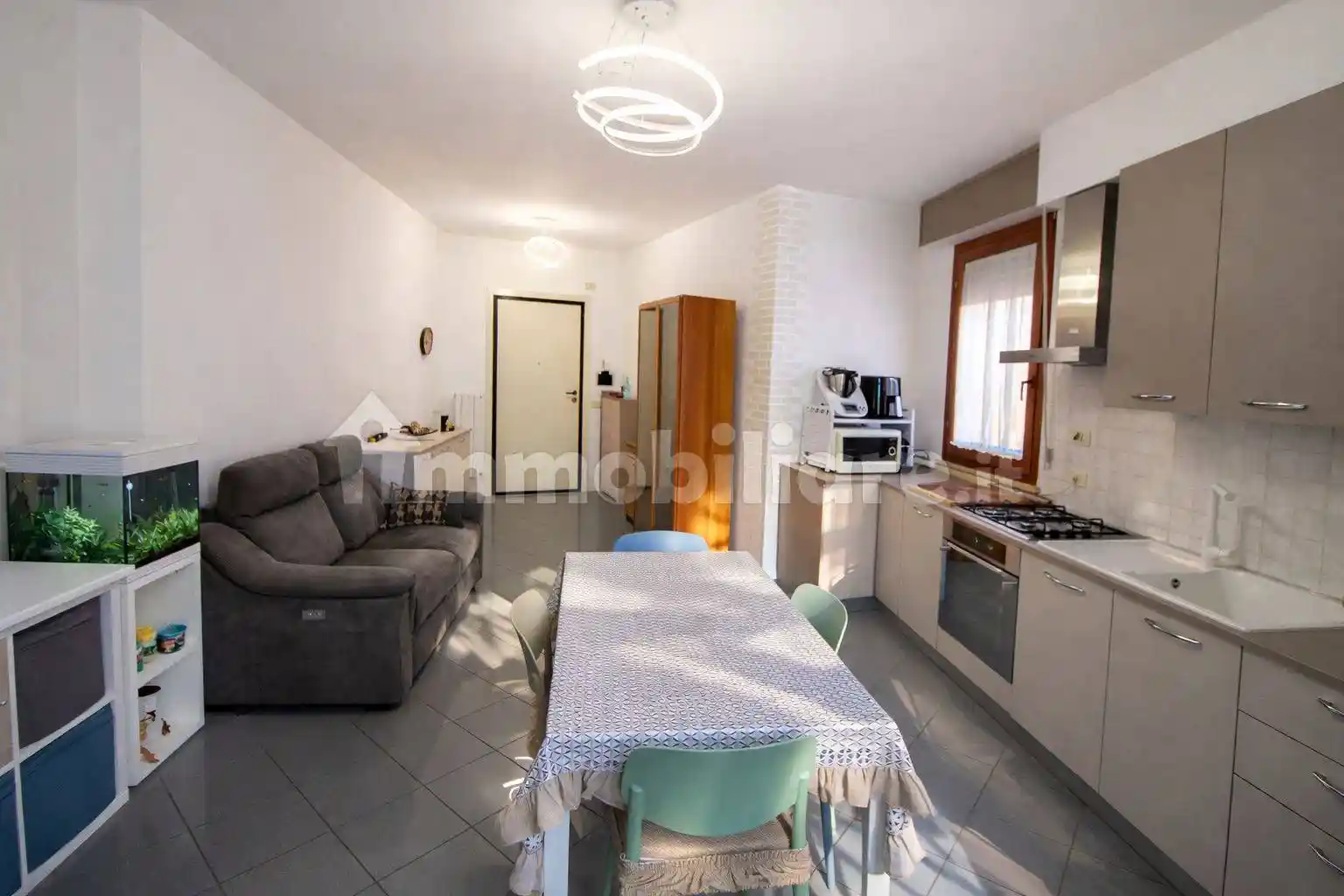 Appartamento in vendita a Jesi