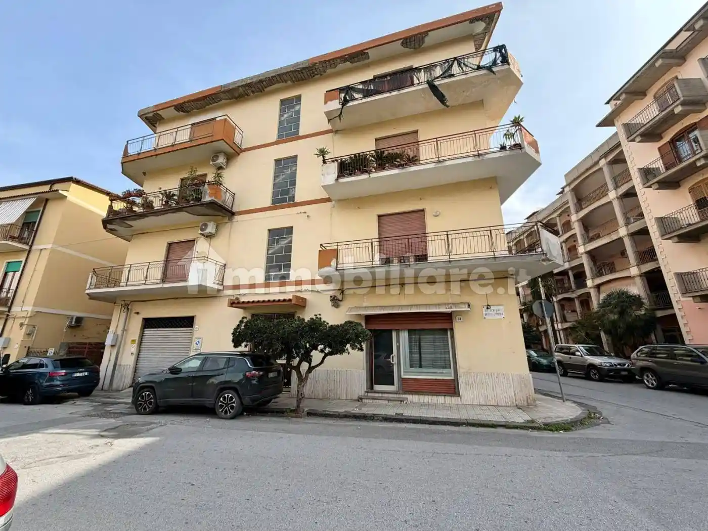 Appartamento in vendita a Barcellona Pozzo di Gotto