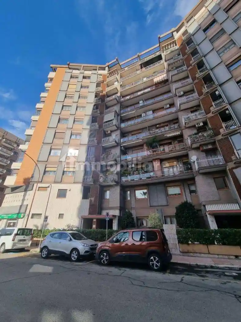 Appartamento in vendita a Taranto