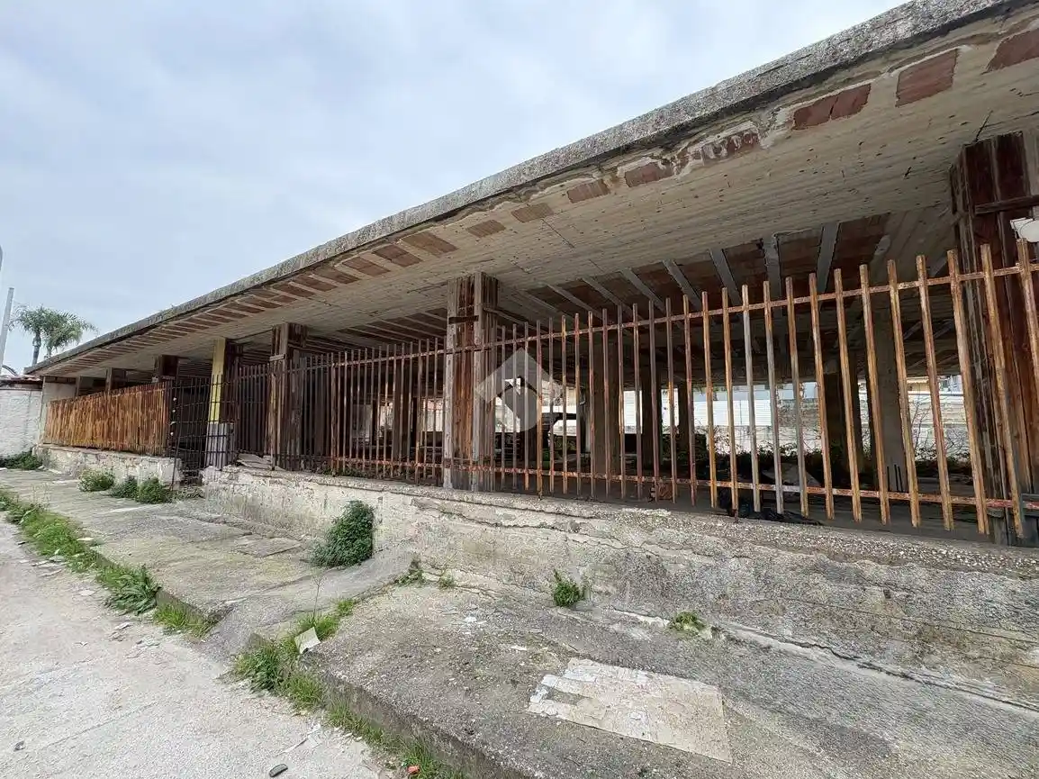 Rustico - Casale in vendita a Arzano