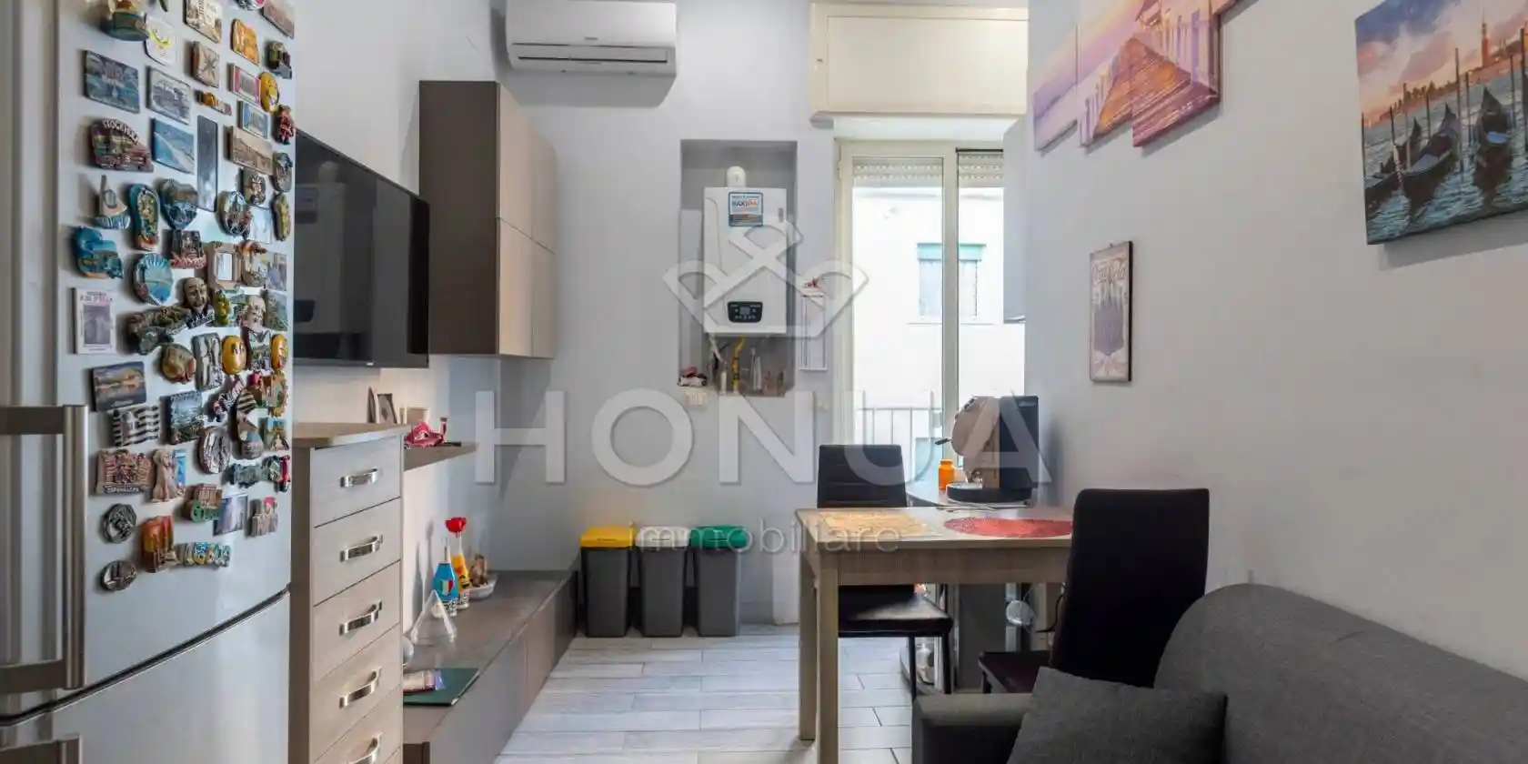 Appartamento in vendita a Napoli