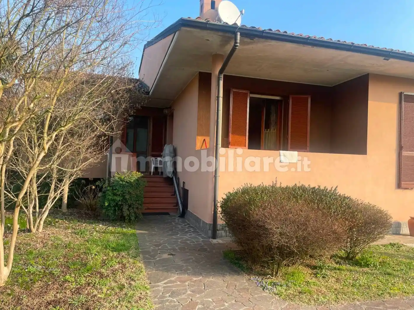 Villa in vendita a Meleti