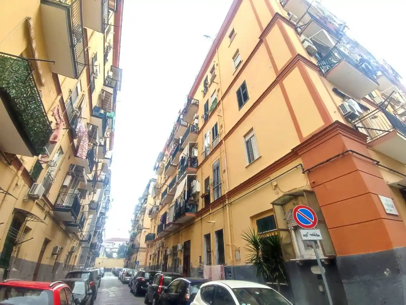 Appartamento in vendita a Napoli