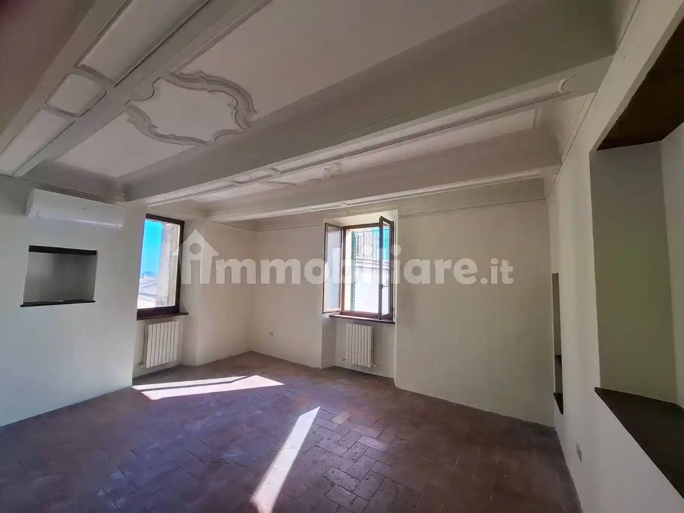 Appartamento in vendita a Jesi