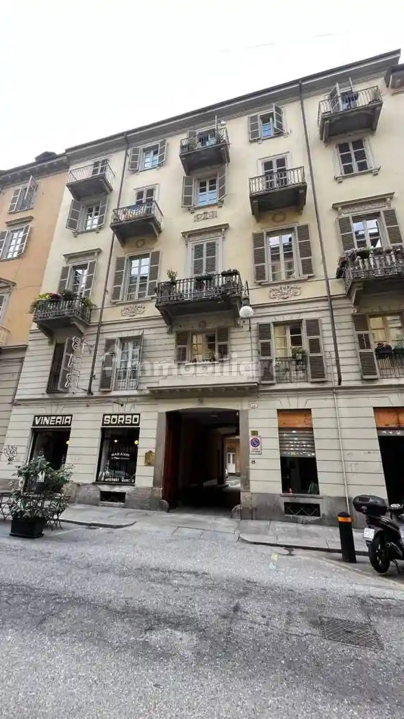 Appartamento in vendita a Torino