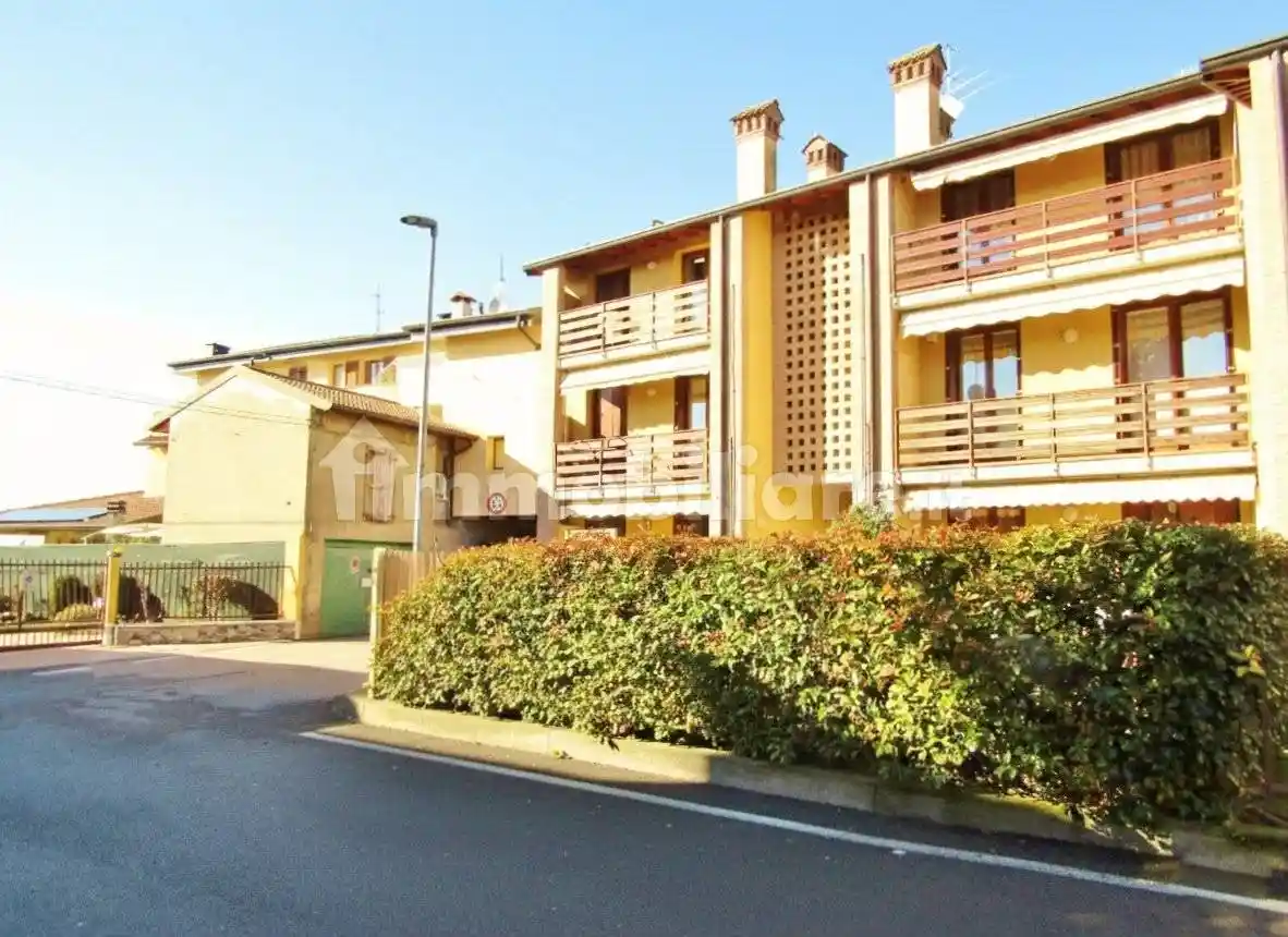 Appartamento in vendita a Bottanuco