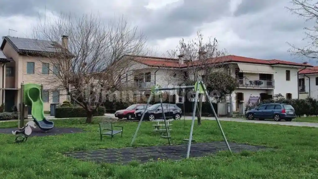 Appartamento in vendita a Pederobba