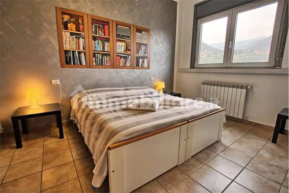 Appartamento in affitto a Lipomo