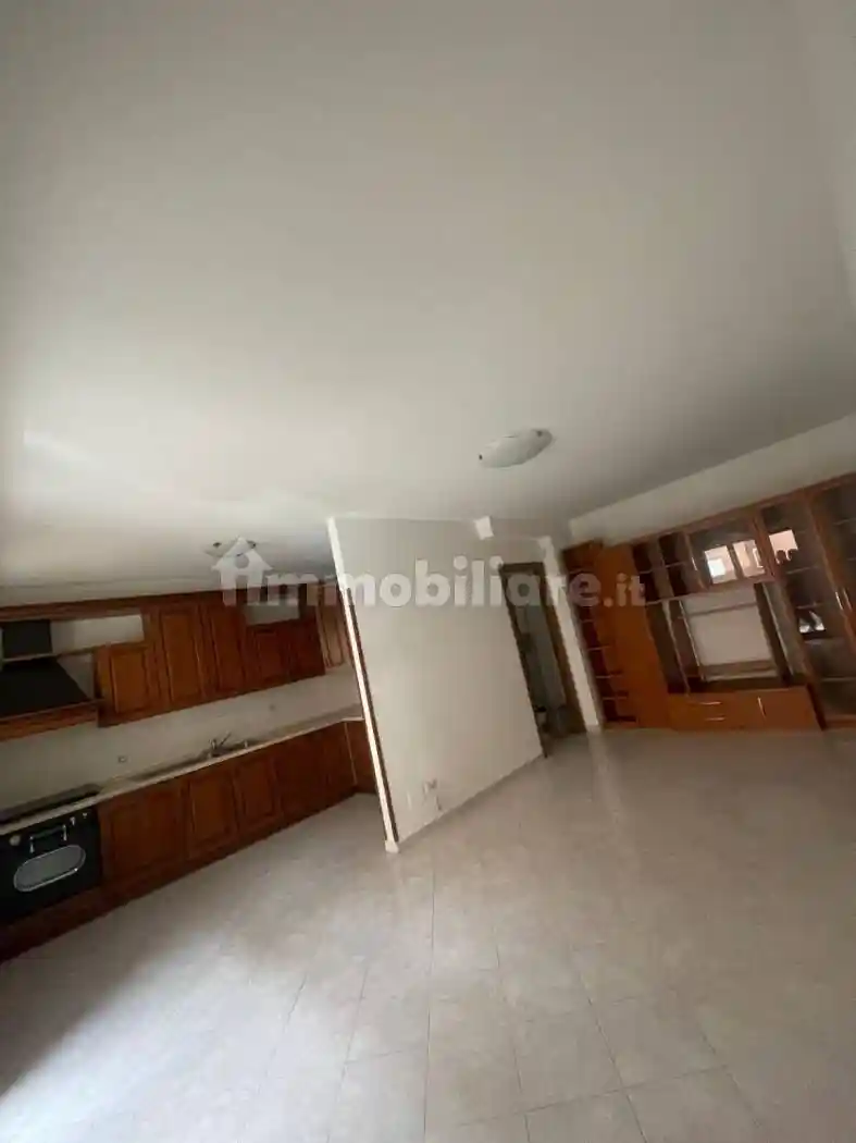 Appartamento in affitto a Civitavecchia