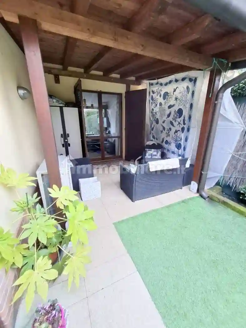 Villetta a schiera - foto 2