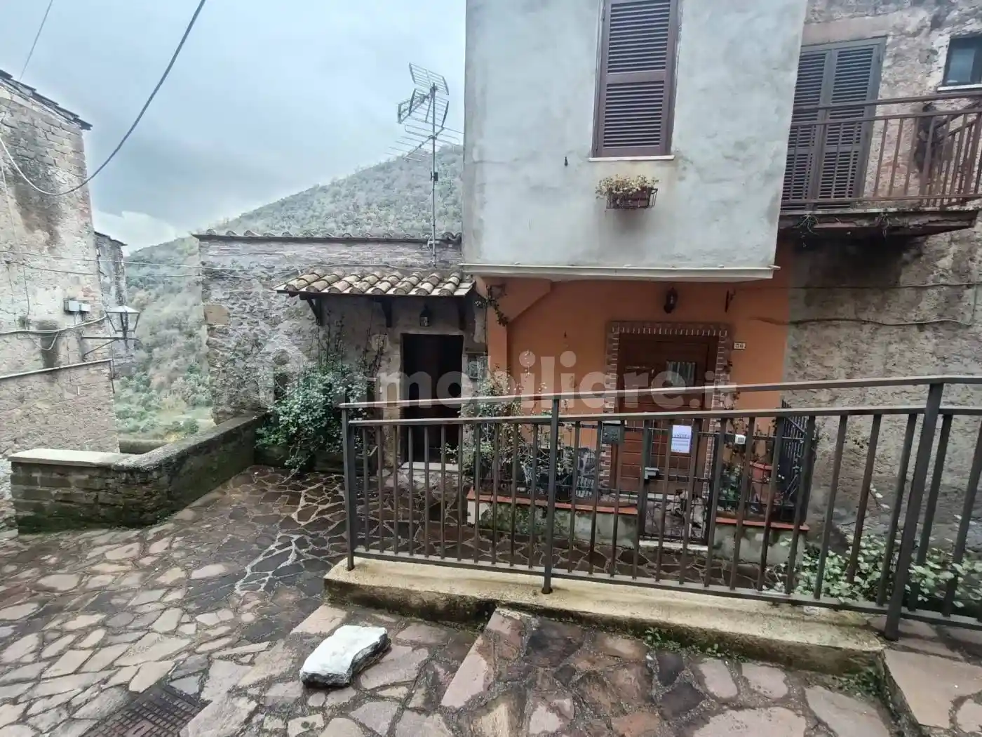 Appartamento in vendita a San Gregorio da Sassola