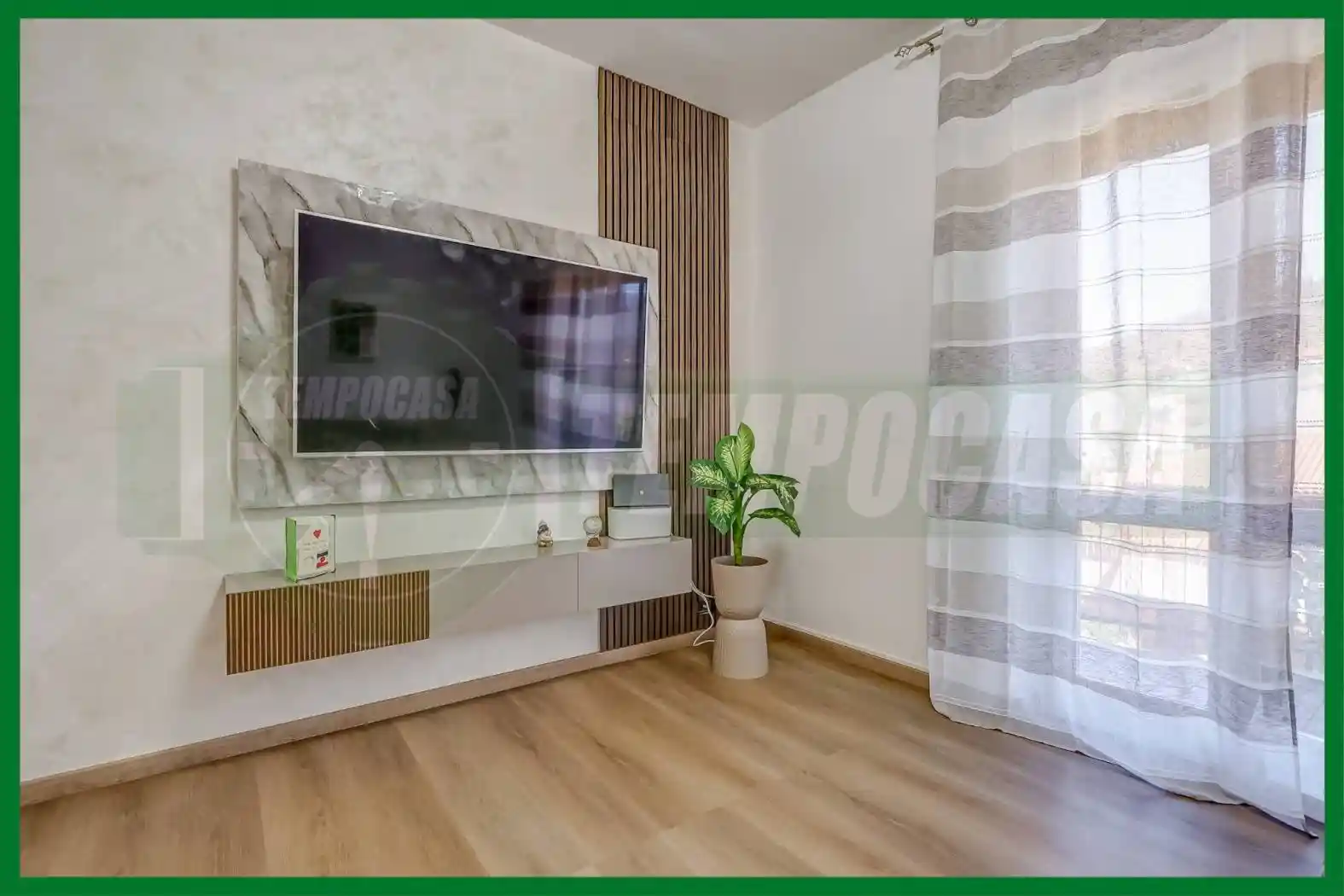 Appartamento in vendita a Cocquio-Trevisago