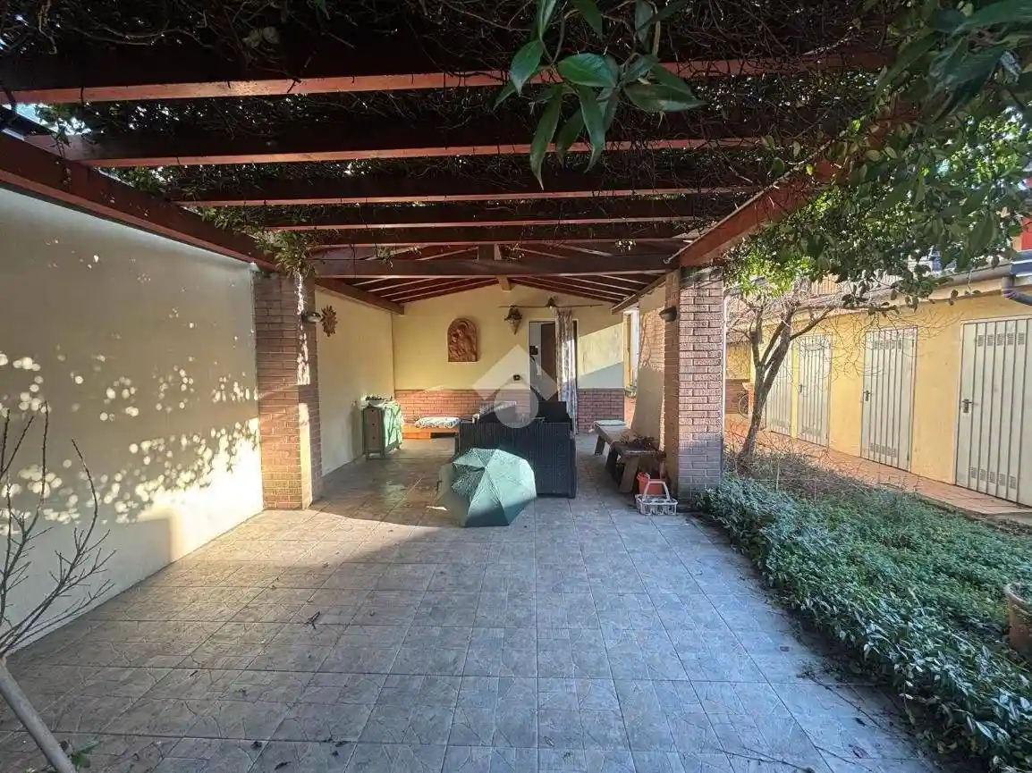 Appartamento in vendita a Rho